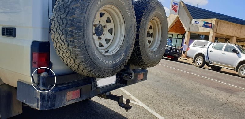 4WD Swing Away spare