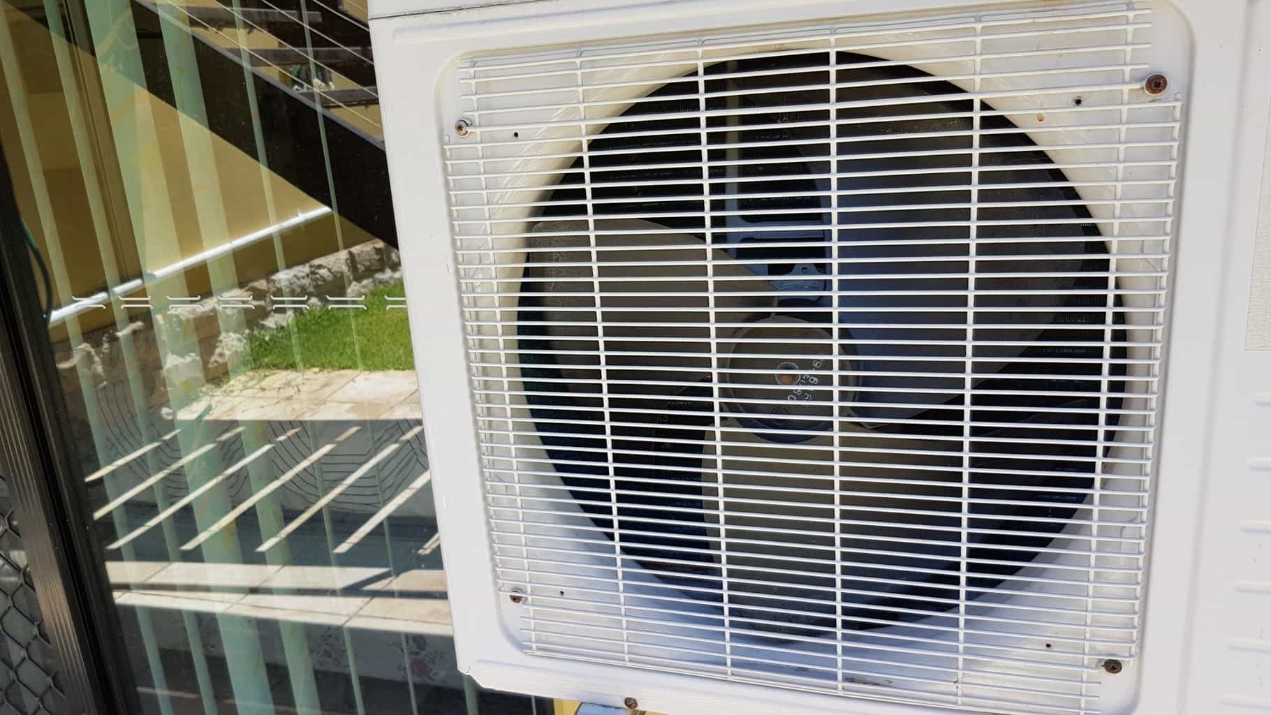 How to Clean your Caravan Air Conditioner