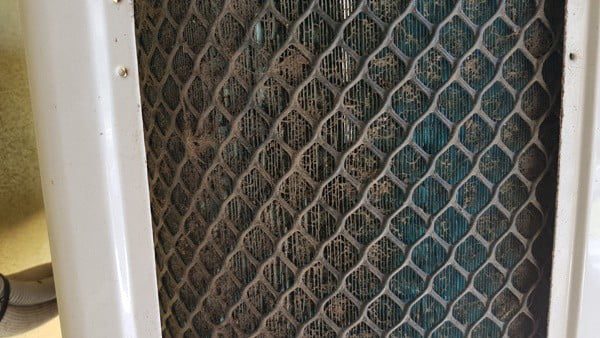 How to Clean your Air Conditioner How to Clean your Air Conditioner